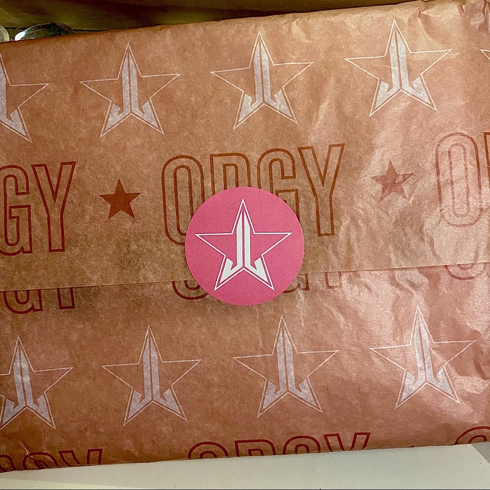 Jeffree Star Orgy Palette